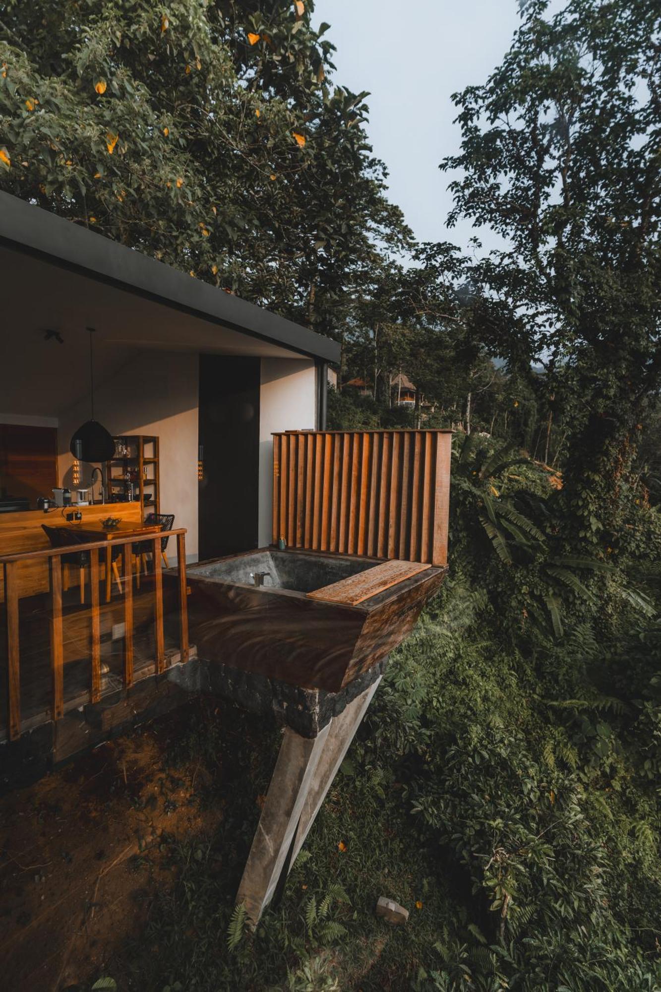 Aurora Cabins By Panoramika Jatiluwih Exterior photo